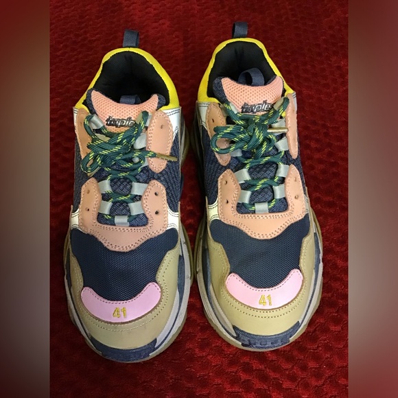 Balenciaga triple s trainers - Picture 2 of 6